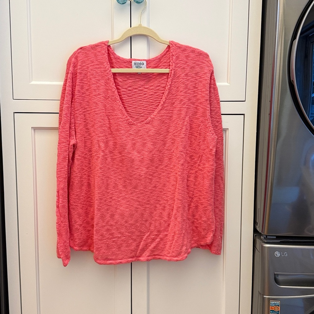Salmon V-Neck Long Sleeve lightweight sweater